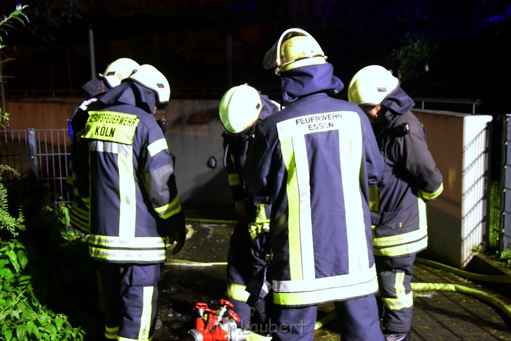 Feuer 2 Tiefgarage Koeln Hoehenhaus Ilfelder Weg P37.JPG - Miklos Laubert